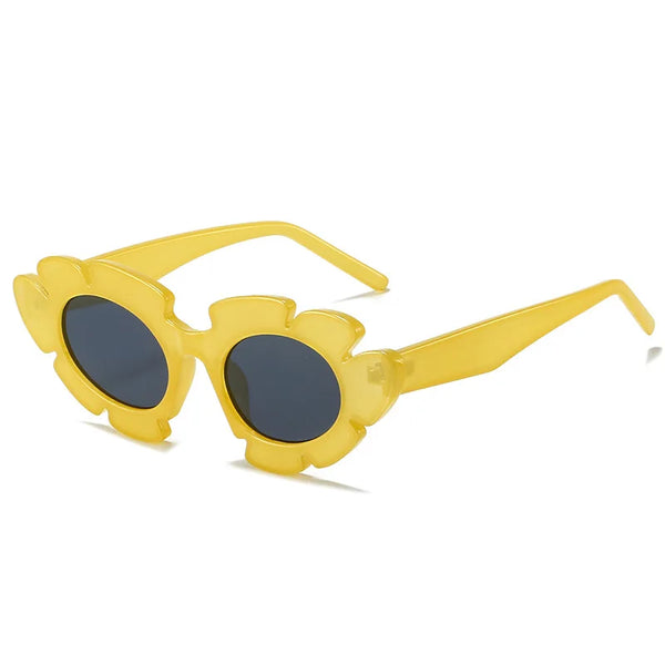 Enhance your style with these Flare Flower Eye Sunglasses. This halo flower silhouette enhances the delicate glamour of these italian styled sunglasses. Bringing playful charm.