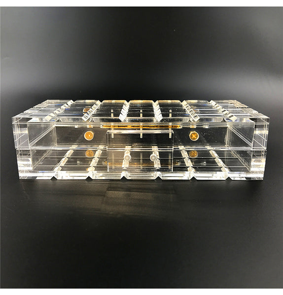 Crystal clear rectangle, plaid luxury acrylic box evening purse. Comes with various removeable different length chains.  There is something beautiful about this transparent glass-like clutch.