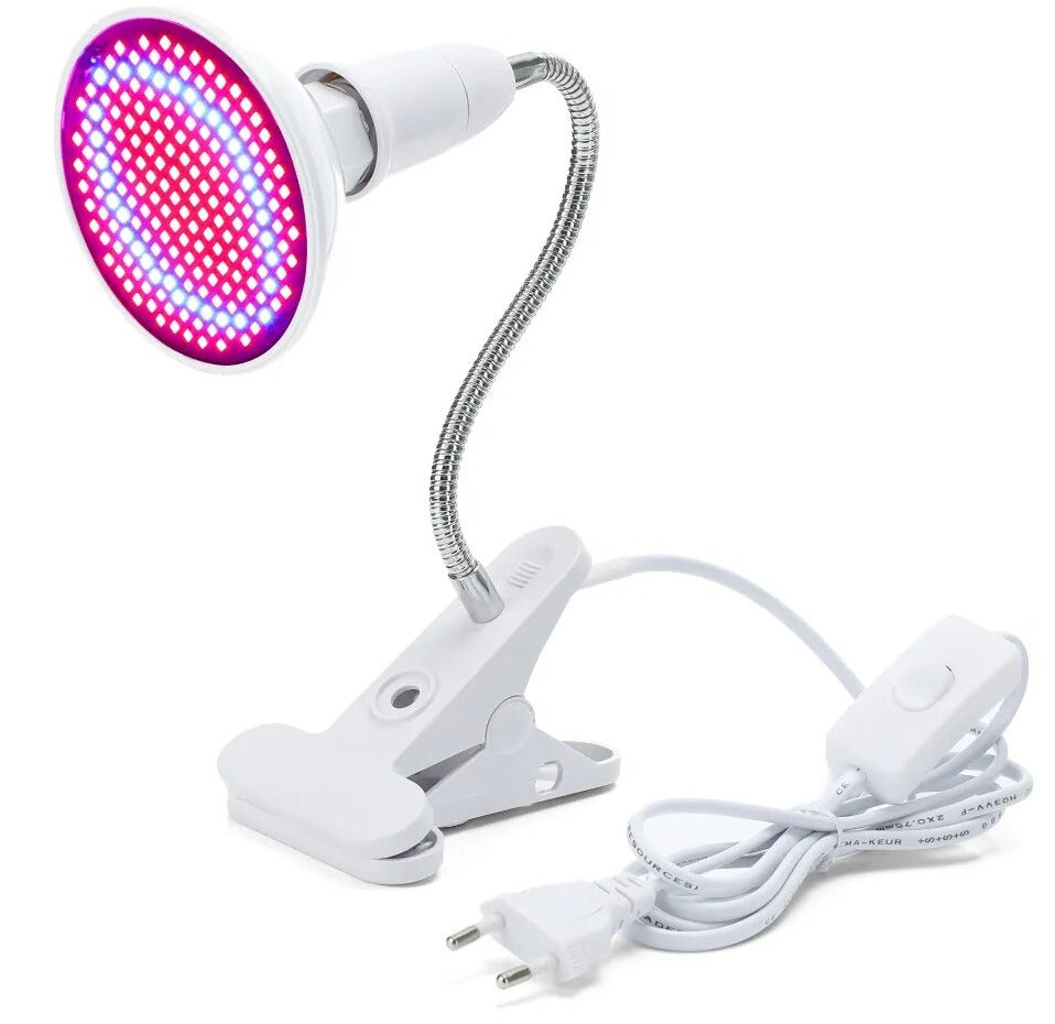 Our Red Light Therapy Clip On Lamp for targeted treatment in your own home. Its powerful red light waves penetrate deep into the skin, enhancing collagen and tightening skin.