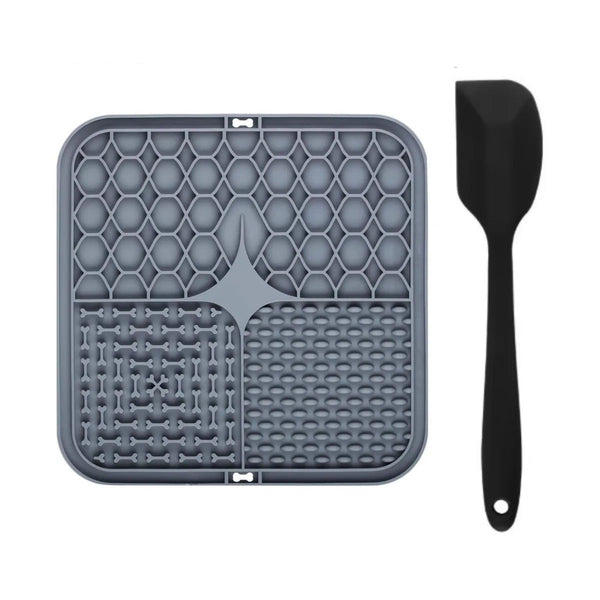 Silicone pet, cat and dog lick mat with spatula for feeding and treats
