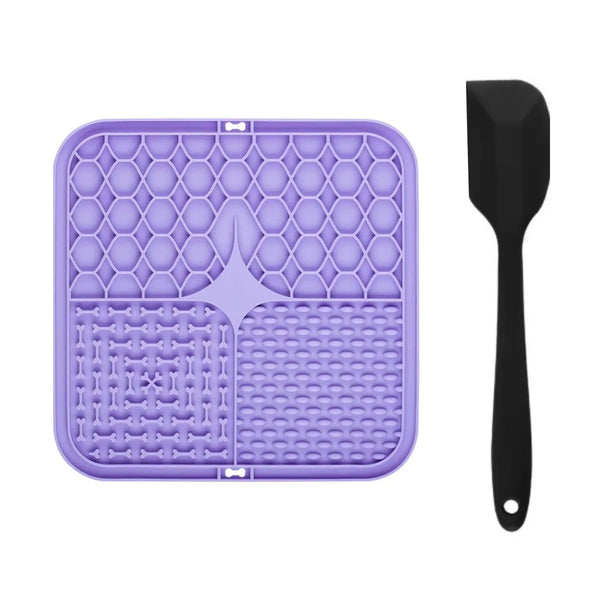 Silicone pet, cat and dog lick mat with spatula for feeding and treats