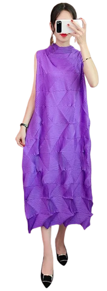 Venus pleat dress is avant-garde style. Japanese, sleeveless box type dress. Stand collar, with 7 tides of color. Pleated crinkle cut fabric, in fuss-free pattern that moves with the body.