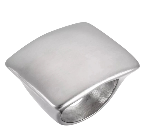 This Large Square Brushed Metal Ring adds a unique punk cocktail look. Its metal construction is strong and durable. The brushed finish gives it cool matte look. 