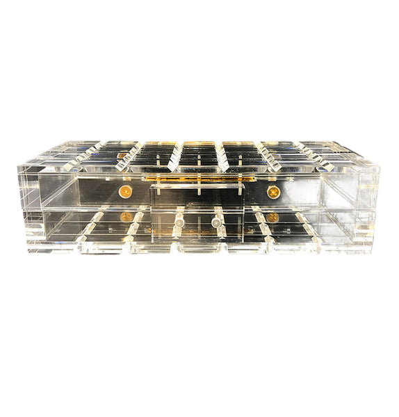 Crystal clear rectangle, plaid luxury acrylic box evening purse. Comes with various removeable different length chains.  There is something beautiful about this transparent glass-like clutch.